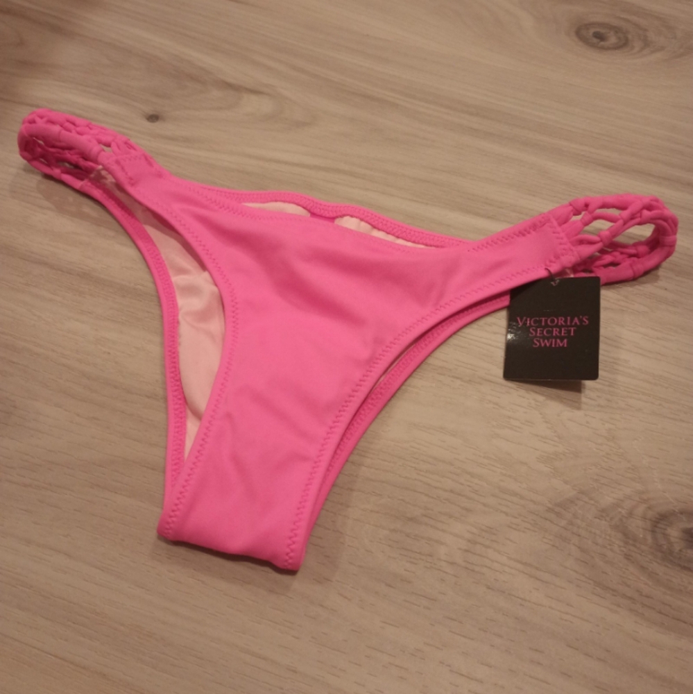 Victoria Secret hot pink cheeky bikini New With Tags Small
